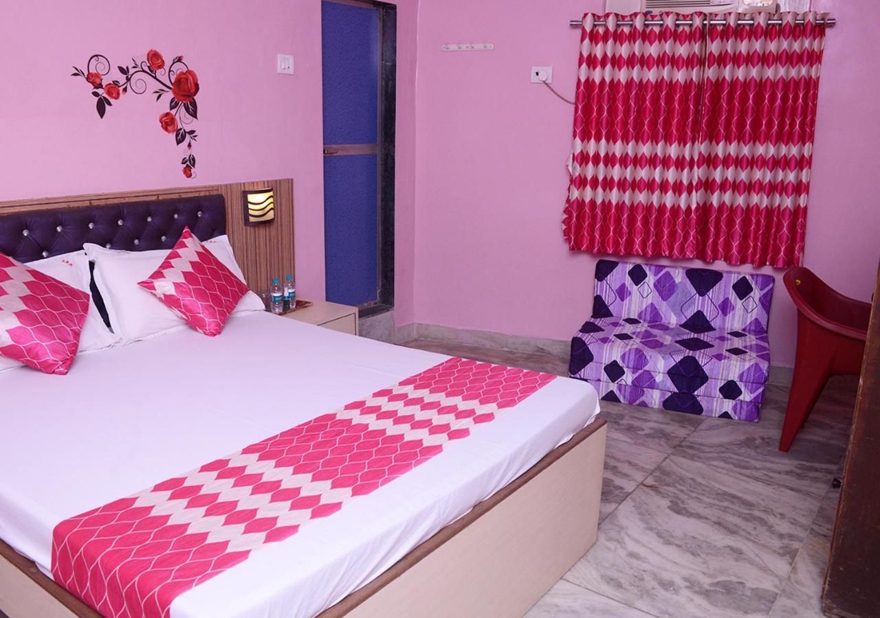 Srk Hotel Mumbai Kültér fotó
