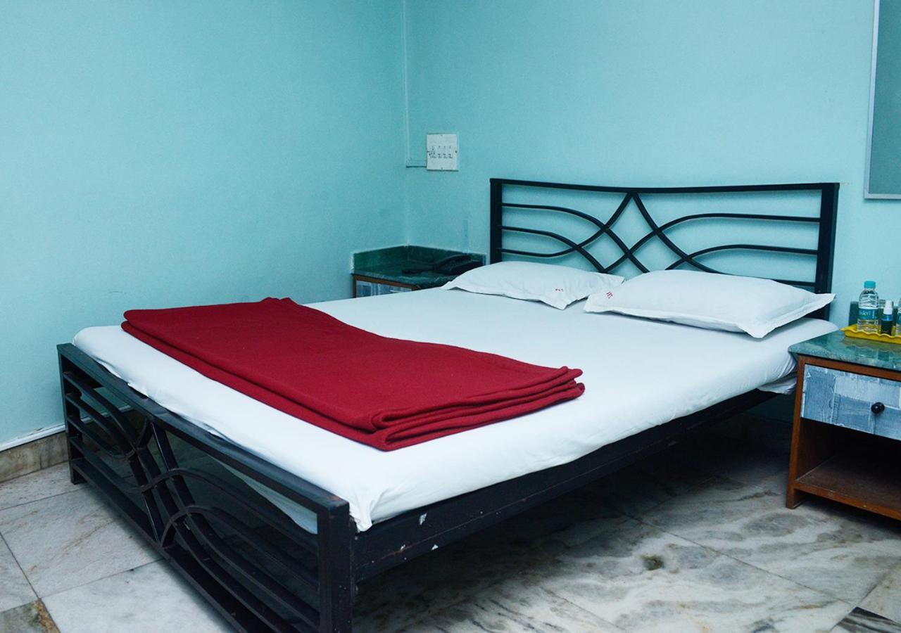Srk Hotel Mumbai Kültér fotó