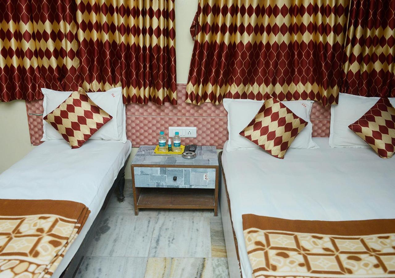 Srk Hotel Mumbai Kültér fotó